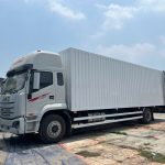 JAC DAWOS 7.4 TẤN - THÙNG KÍN 10m CONTAINER 1 CỬA 2 CÁNH ( Nóc cao) JAC DAWOS 7.4 TẤN - THÙNG KÍN 10m CONTAINER 1 CỬA 2 CÁNH ( Nóc cao)